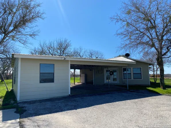 10285 FM 467, Seguin, TX 78155