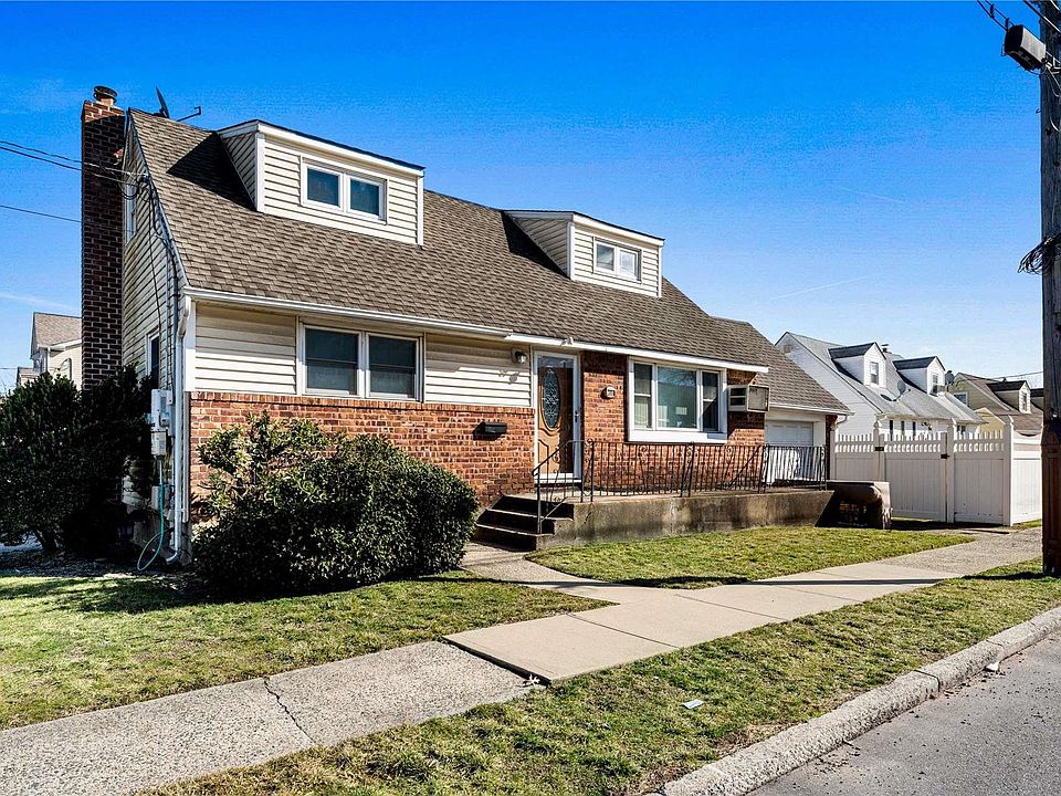 1st image of 389 Keller Avenue