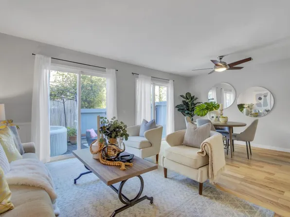 989 Ronald Ct, Half Moon Bay, CA 94019