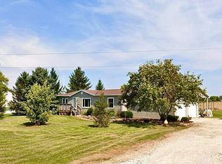 15133 Blank Pike, Wapakoneta, OH 45895