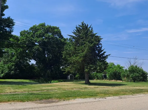 217 E Caroline St, Spring Valley, IL 61362