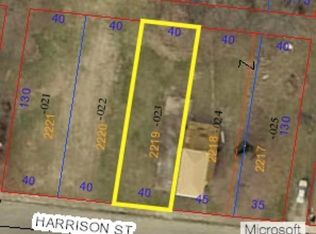 910 Harrison St, Springfield, OH 45505