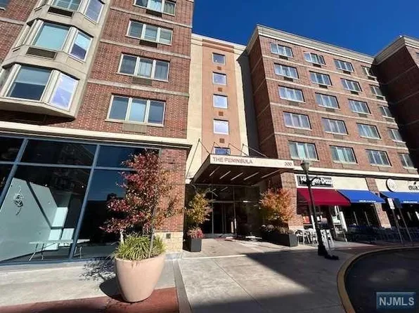 3502 City Pl #3502, Edgewater, NJ 07020