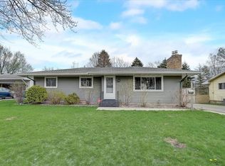 6812 Emerson Ave N, Brooklyn Center, MN 55430