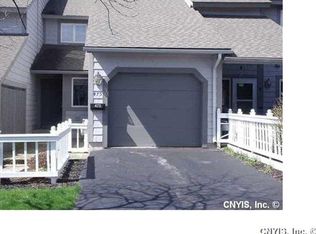 475 Summerhaven Dr N, East Syracuse, NY 13057