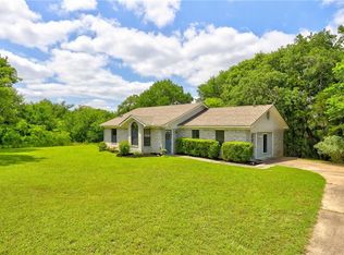 124 Hoffman Rd, Bastrop, TX 78602