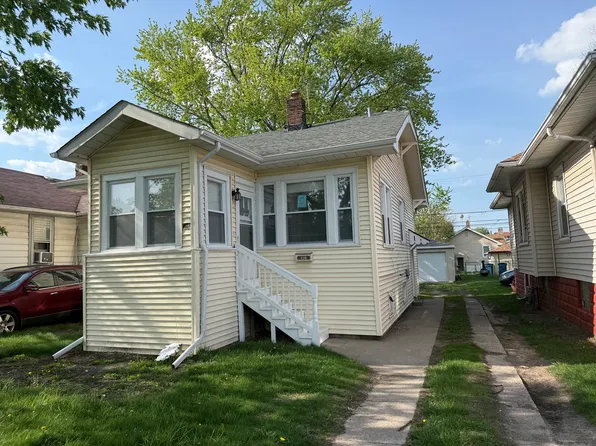 338 157th St, Calumet City, IL 60409