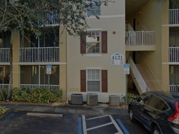 4121 Residence Dr APT 323