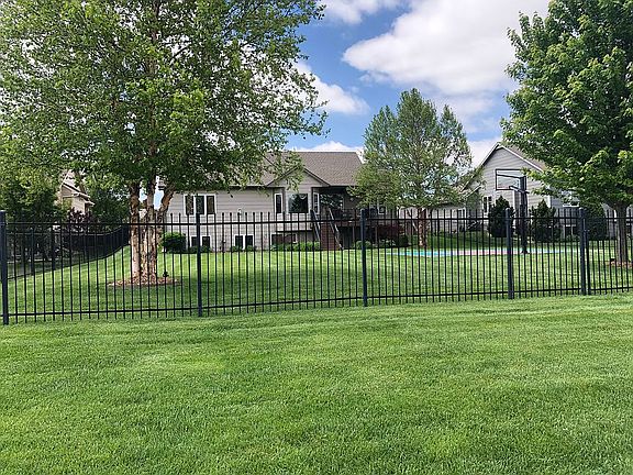3rd image of 9934 W Westlakes Ct