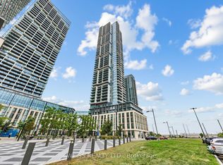7890 Jane St #1606, Vaughan, ON L4K 4L8