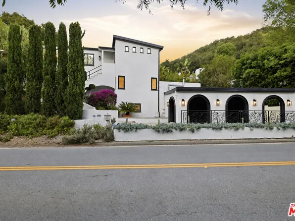 2300 Benedict Canyon Dr, Beverly Hills, CA 90210