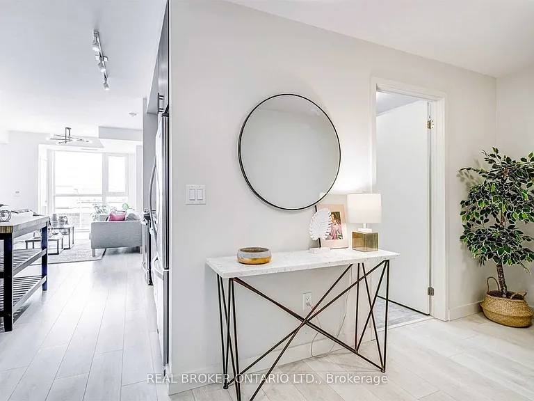 168 Sabina Dr #401 — Photo 4