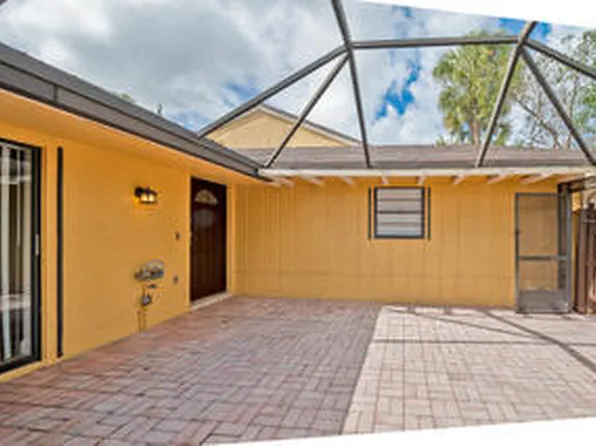 11492 Orange Blossom Ln, Boca Raton, FL 33428