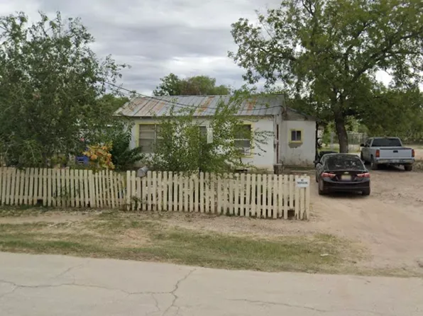1504 Pierce St, Del Rio, TX 78840