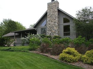 2707 Tecumseh River Rd, Lansing, MI 48906