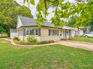 327 W 1st St, Edmond, OK 73003