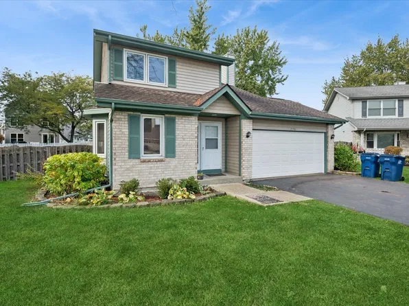 1570 Monterey Ct, Gurnee, IL 60031