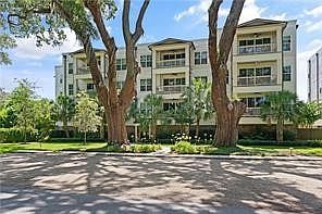 1st image of 105 Gascoigne Ave #103