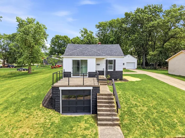 664 N Oakland Ave, Mishawaka, IN 46544