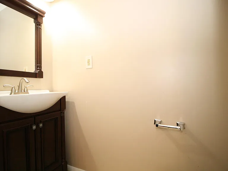 17231 Epsilon Pl — Photo 26