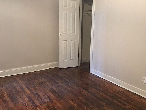 4th image of 4511 43rd Ave APT 1D