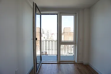 Rented by Rennit Inc.