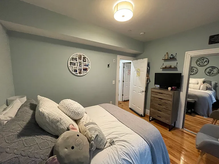 67 Pearl St #2 — Photo 21