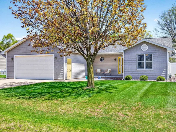 N9168 Cherrymeadow Dr, Appleton, WI 54915