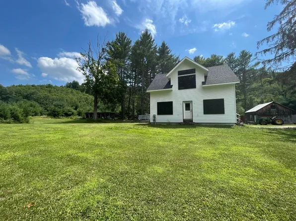 58 Forest Road, Acworth, NH 03607