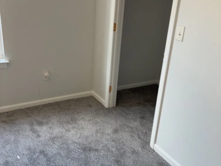 2 bed, 1.5 bath, $1,000 — Photo 5