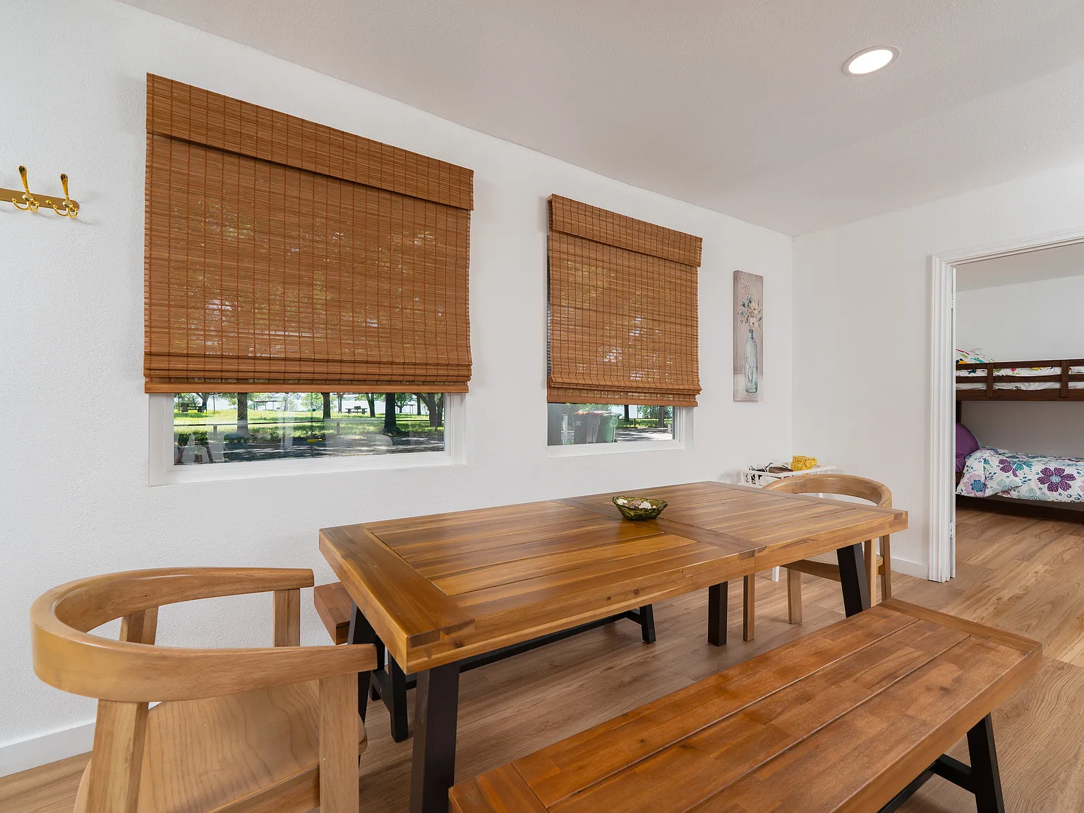 3 bed, 1296 sqft, $4,000 — Photo 3