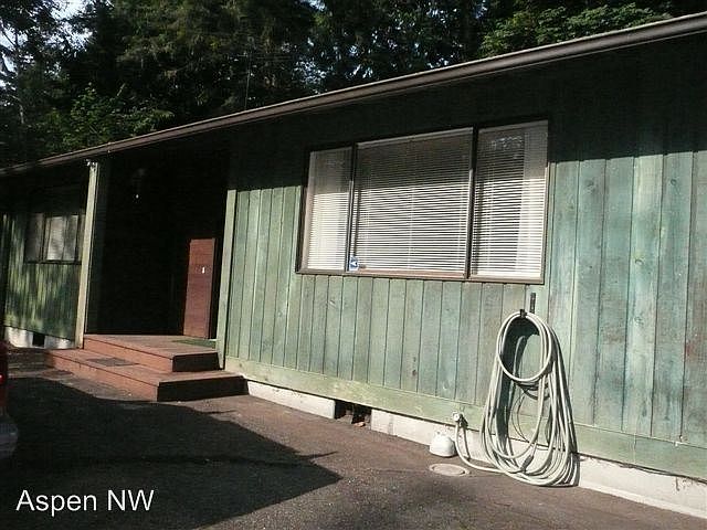 1st image of 3322 63rd Ave NW
