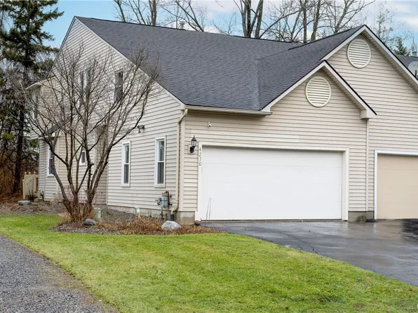 4270 Anguilla Dr, Liverpool, NY 13090