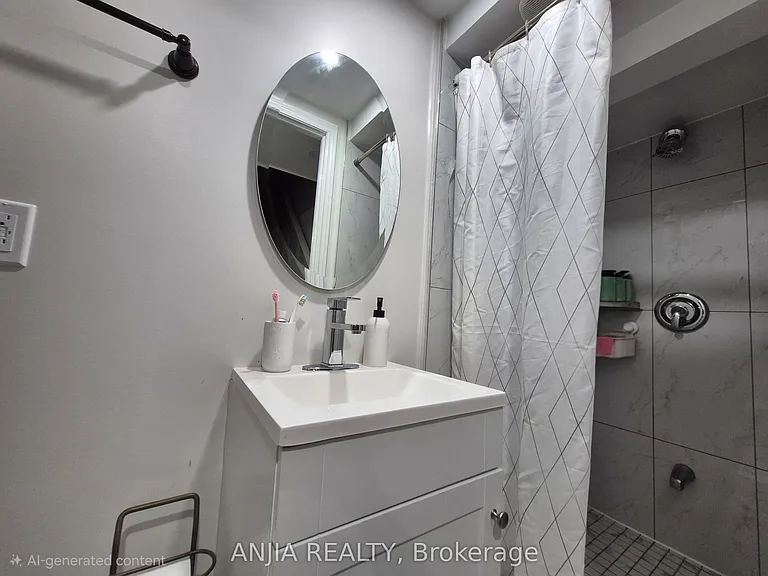 132 Heatherside Dr #BASEMENT — Photo 16