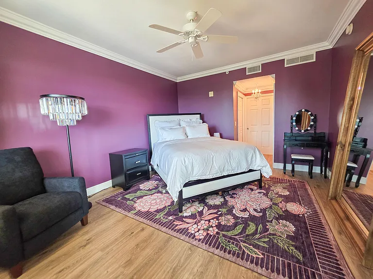 806 Windward Way #323 — Photo 13