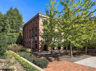 1400 Kenesaw Ave, Knoxville, TN 37919