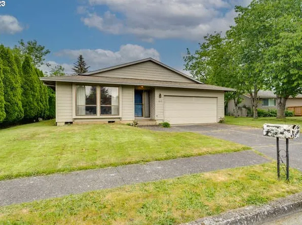 1015 SE 22nd Cir, Troutdale, OR 97060