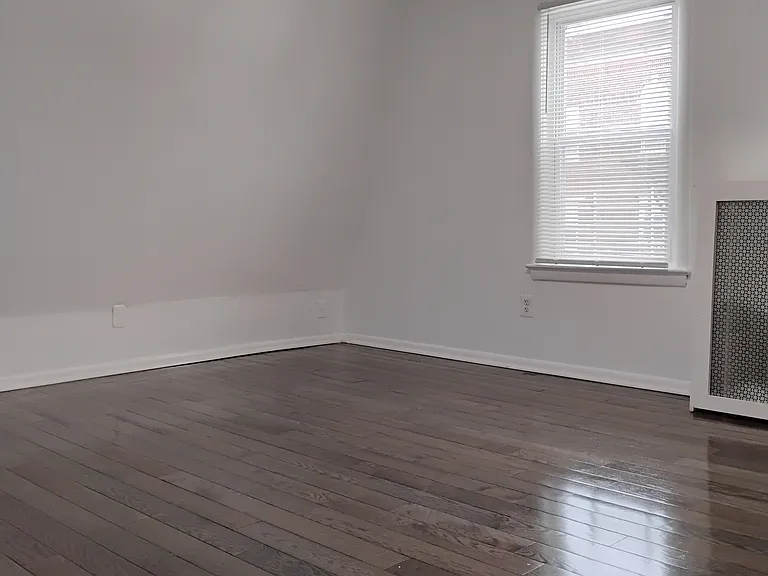 497 Tremont Ave #3 — Photo 11