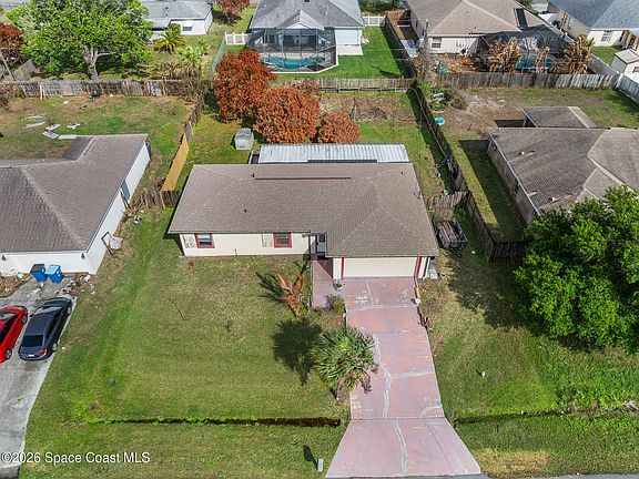 5th image of 175 Benchor Rd NW