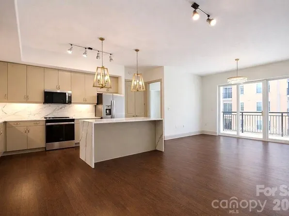 4620 Piedmont Row Dr Unit 410, Charlotte, NC 28209