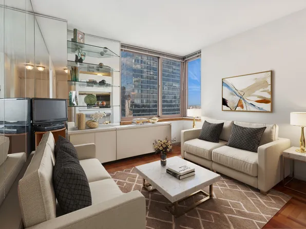 524 East 72nd Street image 1 of 13