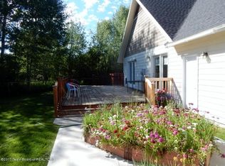 732 SE Streamside St, Driggs, ID 83422