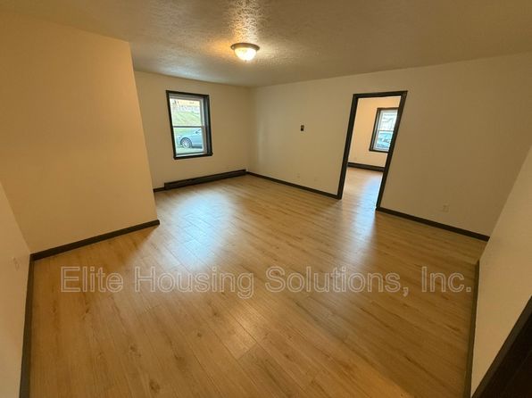 282 Blue Sky Dr APT 1