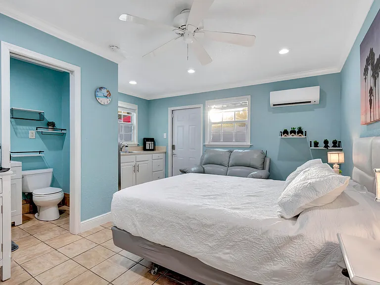 310 Gulfstream Dr — Photo 35