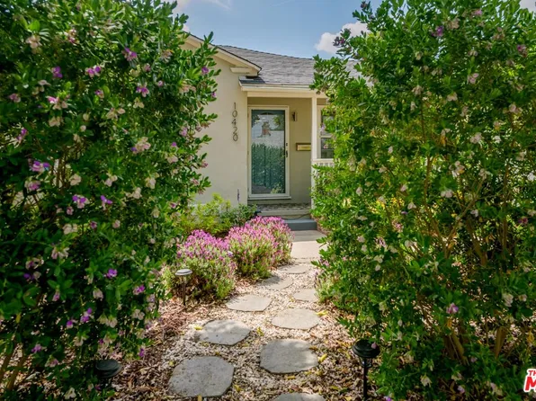 10420 Tiara St, North Hollywood, CA 91601