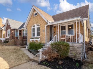 5470 Pernod Ave, Saint Louis, MO