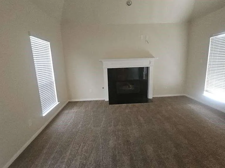 14902 Arvonshire Ct — Photo 4