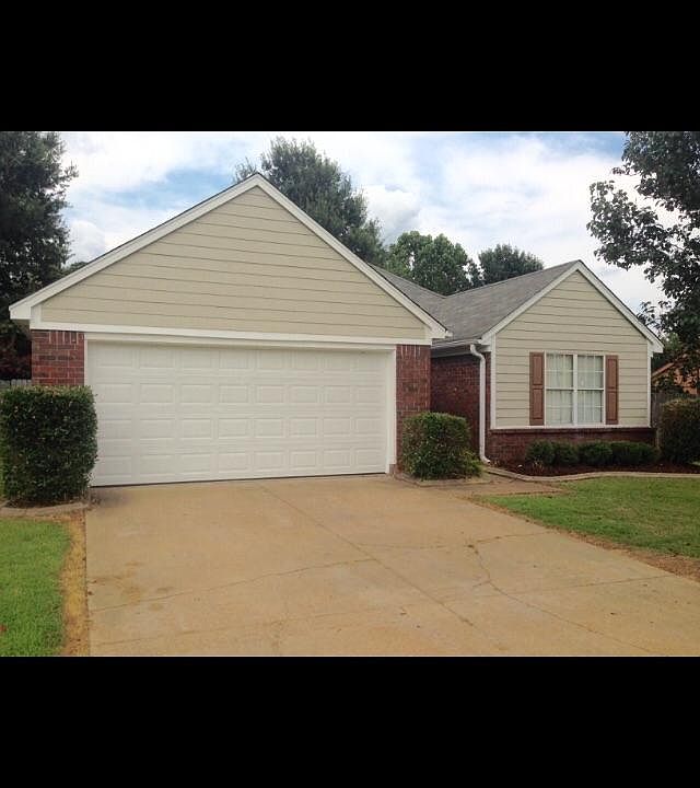 1st image of 9864 Leigh Ann Dr