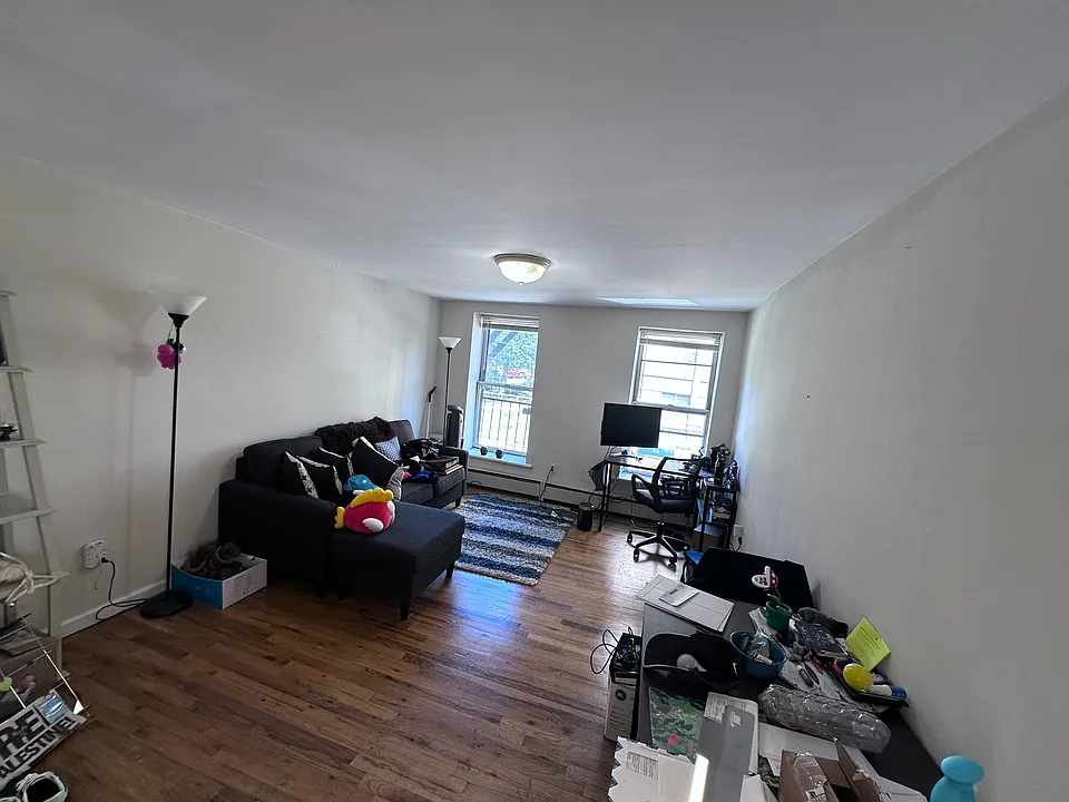 Walls repainted in Modern White