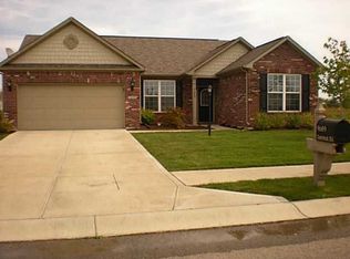9689 Timberbrooke Blvd, McCordsville, IN